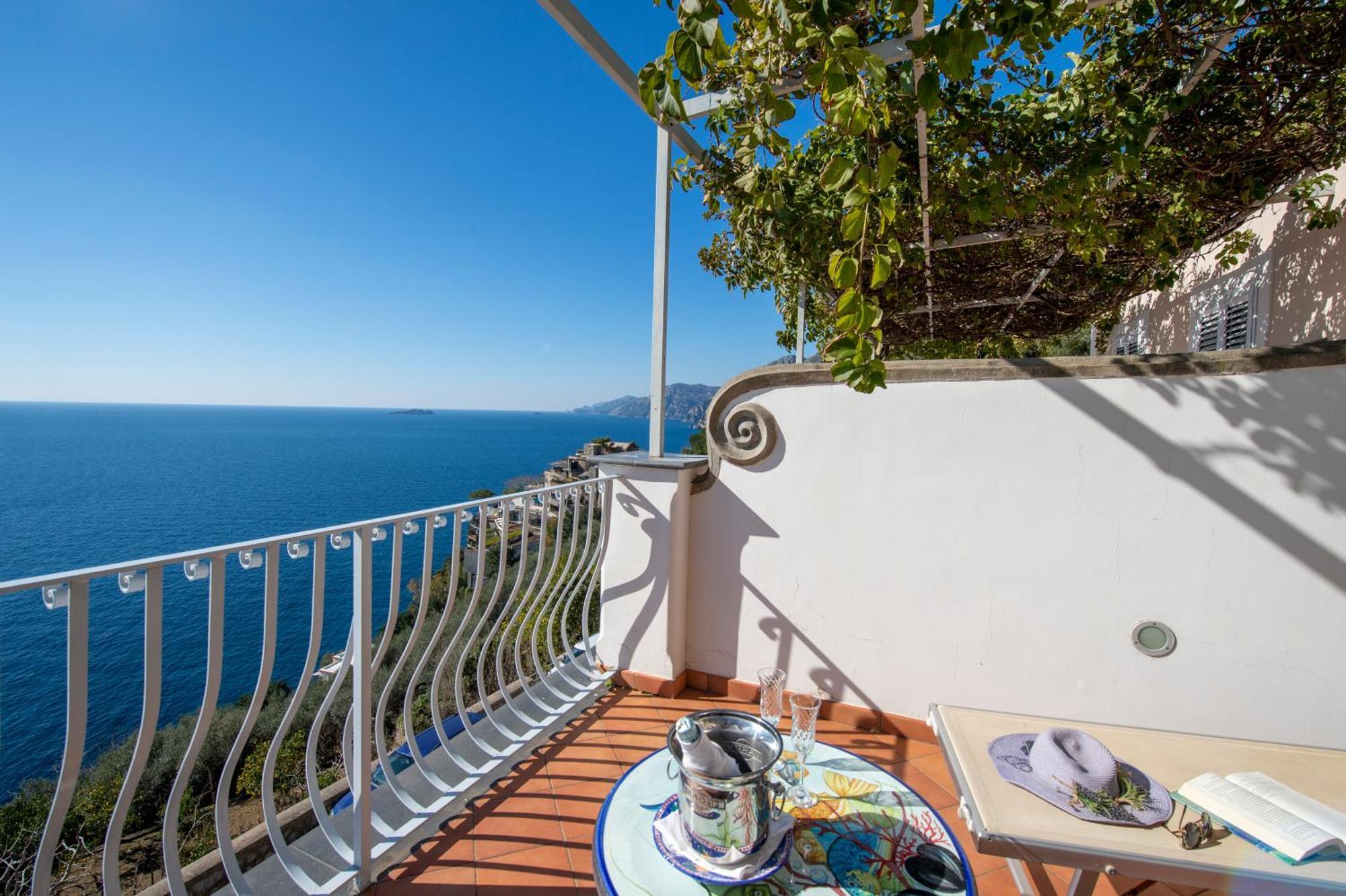 Il Barilotto Hotel Positano Exterior photo